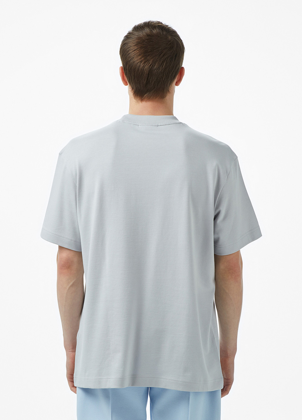 Серая футболка Lacoste