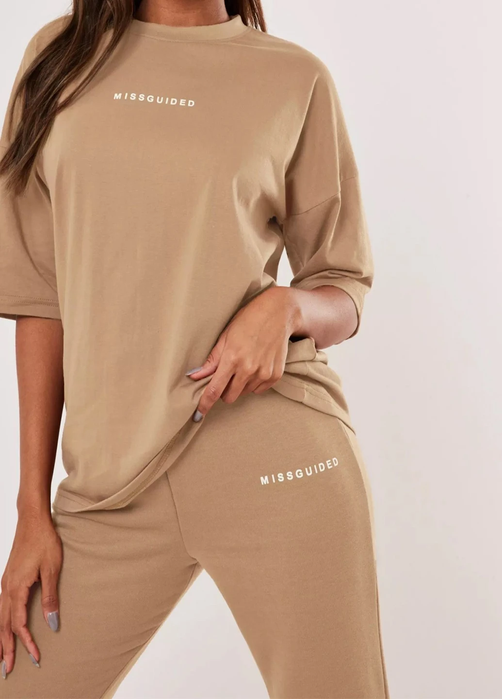 Бежевий демісезонний костюм Missguided