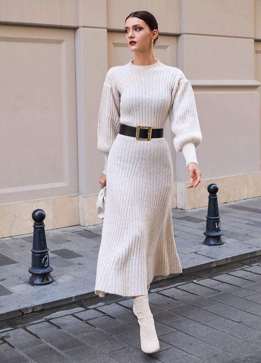 Светло-бежевое кэжуал платье платье-свитер SHEIN однотонное