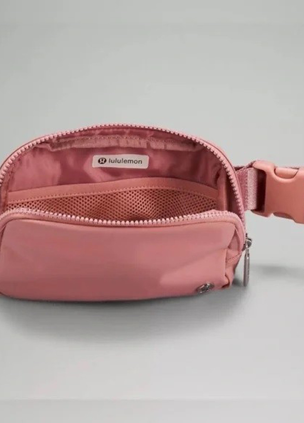 Сумка Lululemon Athletica (348077128)