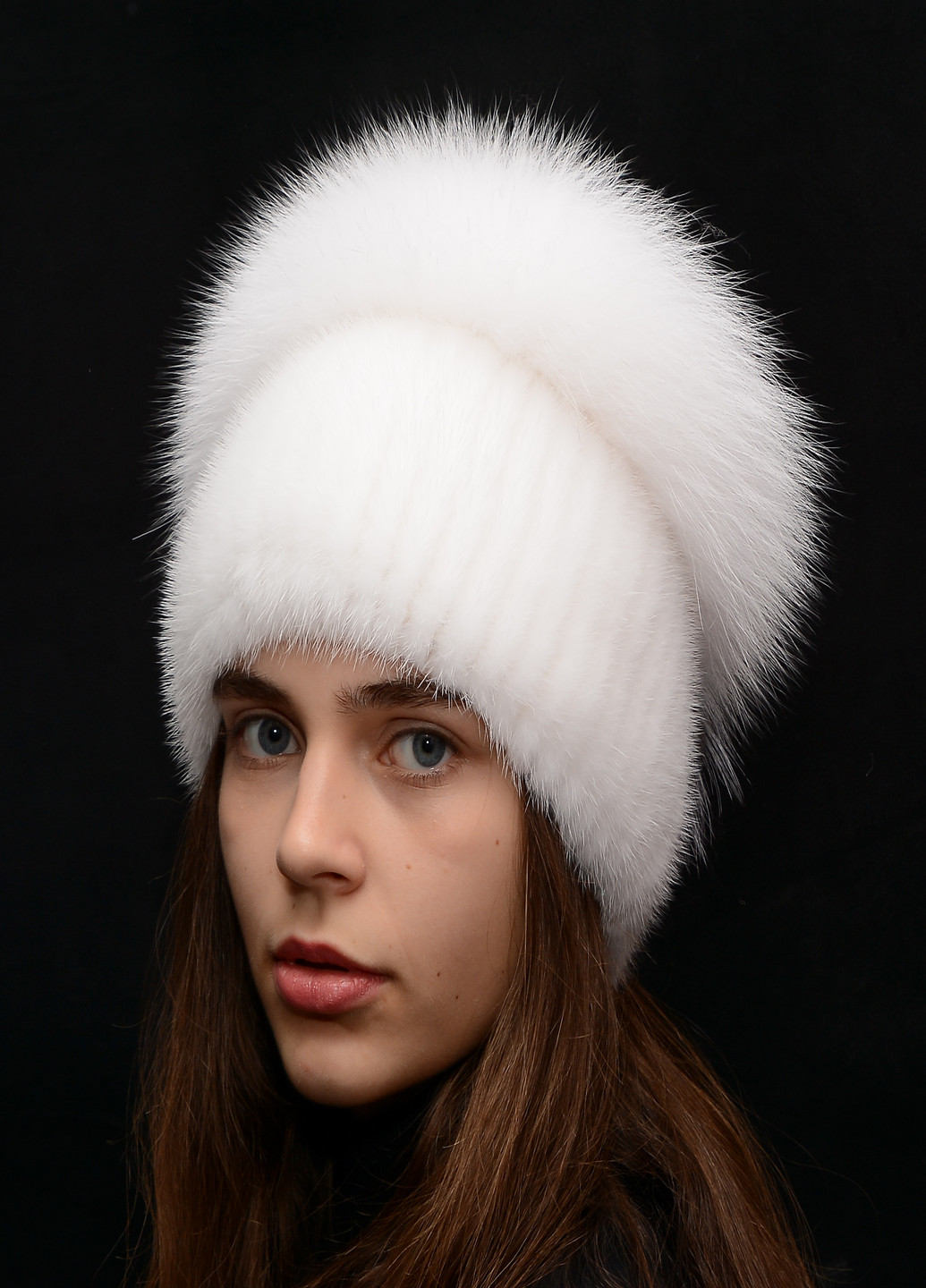 Зимняя женская шапка из вязаной норки с помпоном Меховой Стиль улитка (199073185)