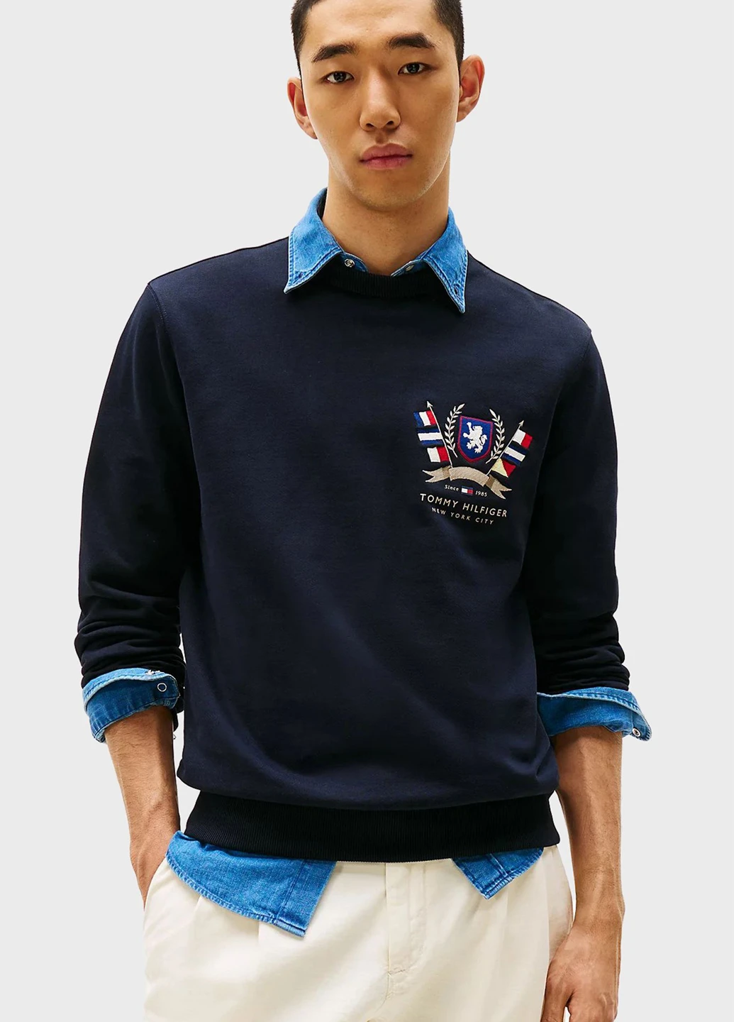 Темно-синій світшот Tommy Hilfiger логотип без декору (347656387)