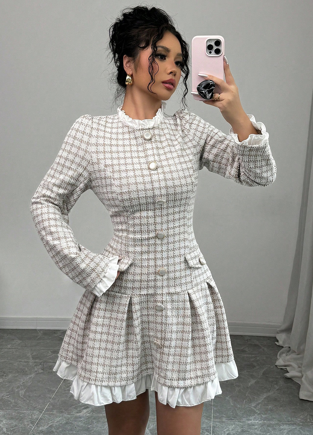 Молочна кежуал сукня SHEIN в клітинку