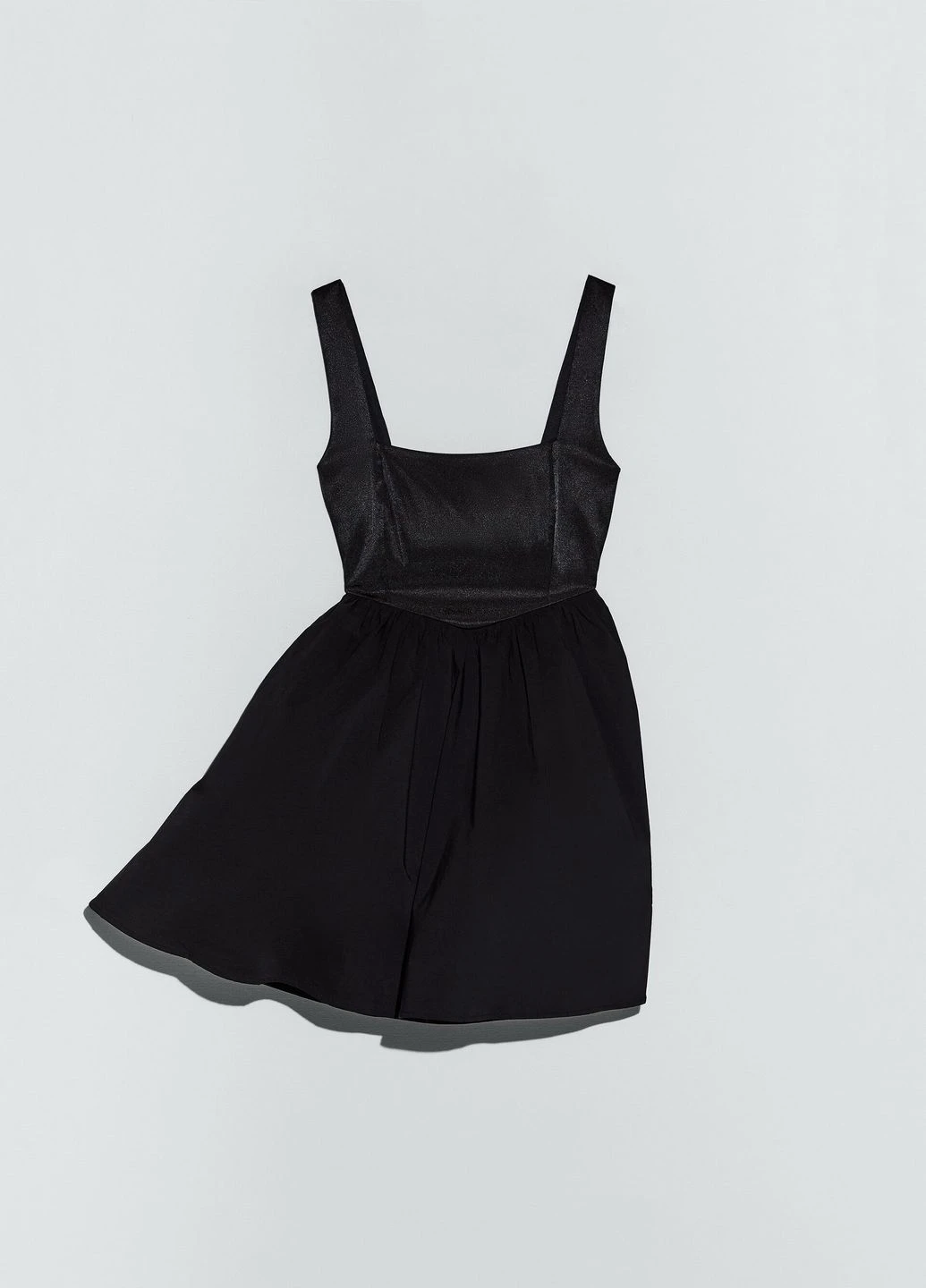 Черное кэжуал платье Zara однотонное