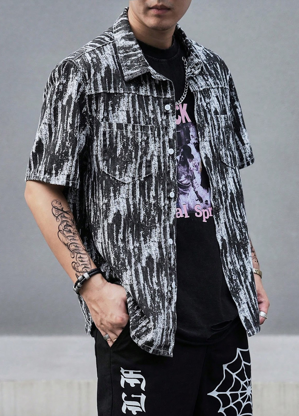 Цветная джинсовая рубашка с абстрактным узором SHEIN