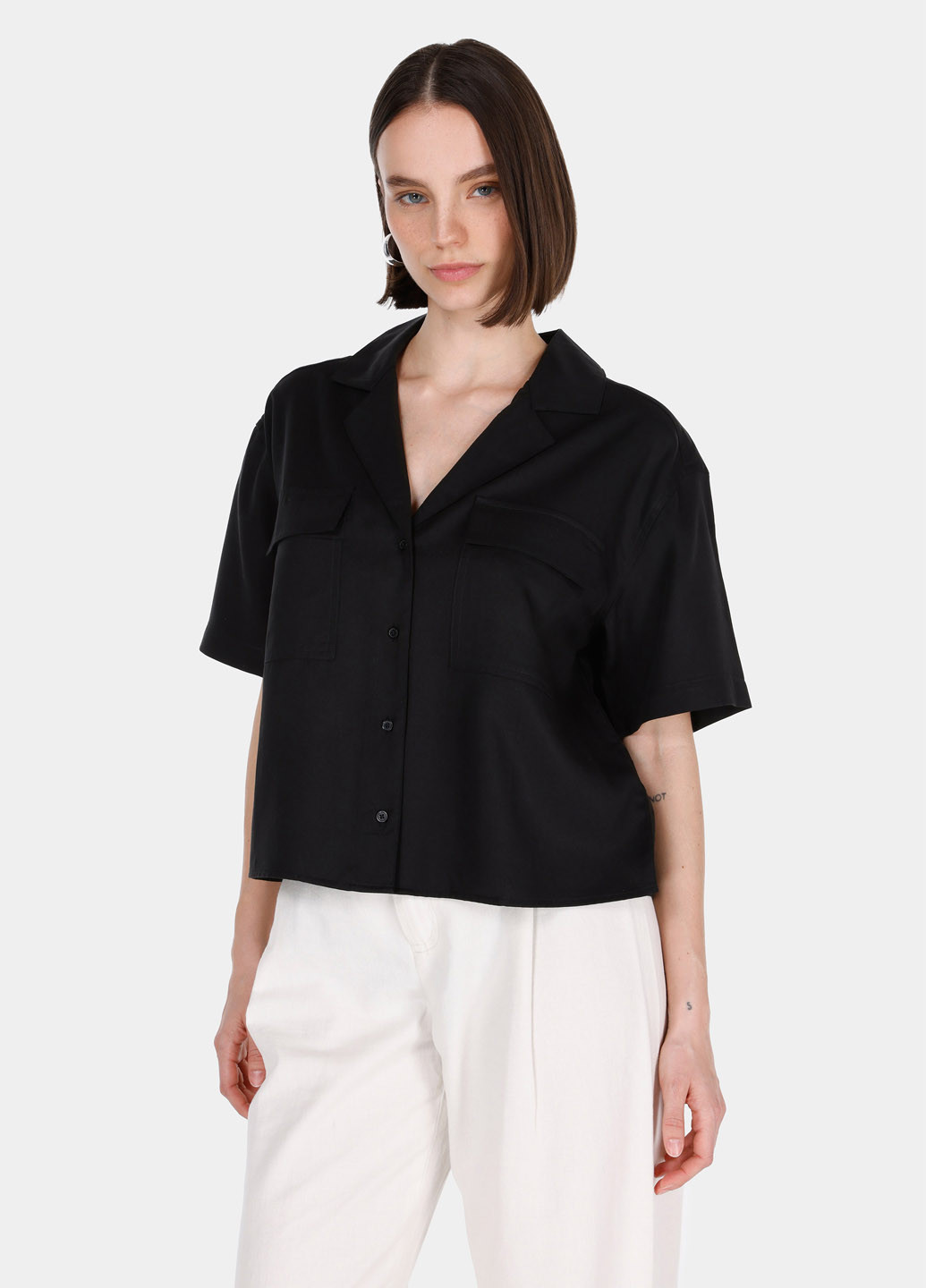 Черная кэжуал рубашка однотонная Colin's