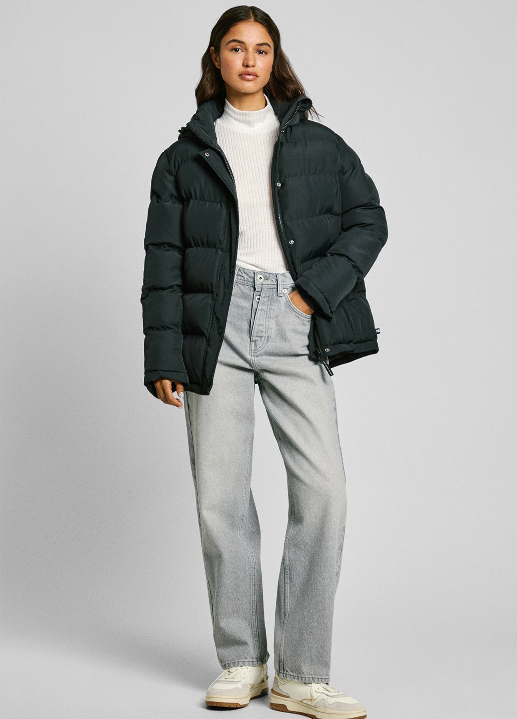 Чорна зимня куртка Pepe Jeans