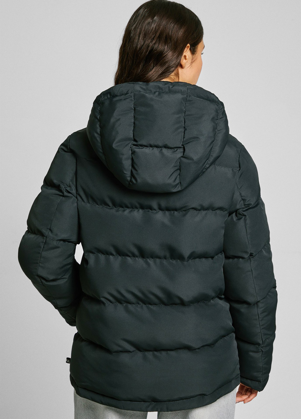 Чорна зимня куртка Pepe Jeans