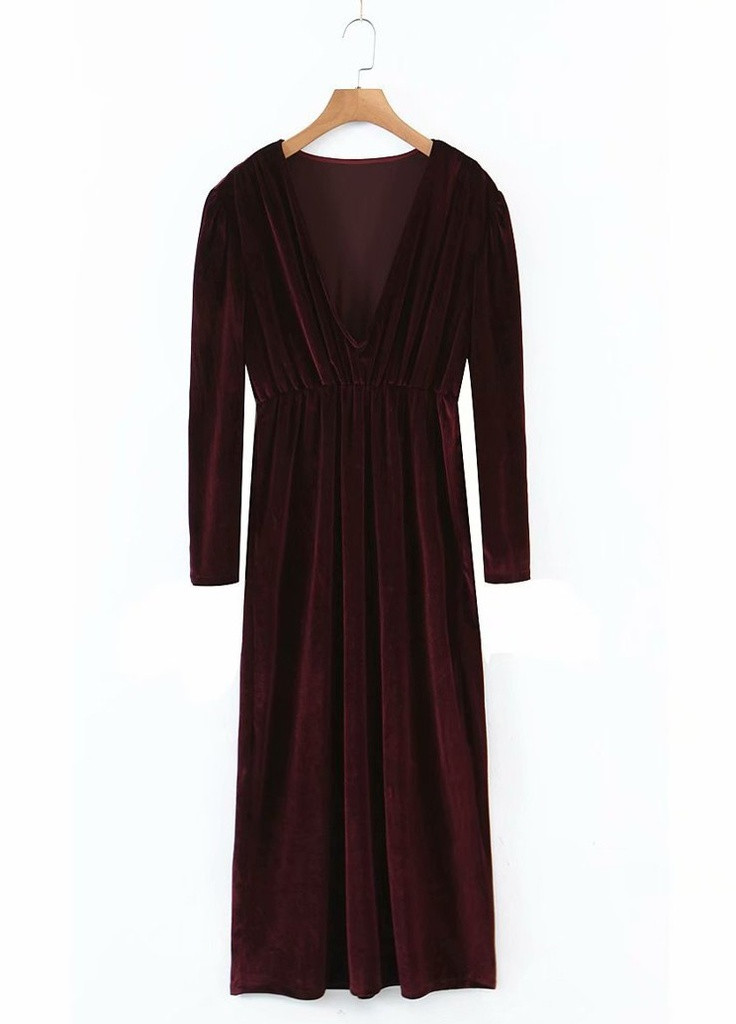 Бордовое вечернее платье женское с глубоким вырезом ruby Berni Fashion однотонное