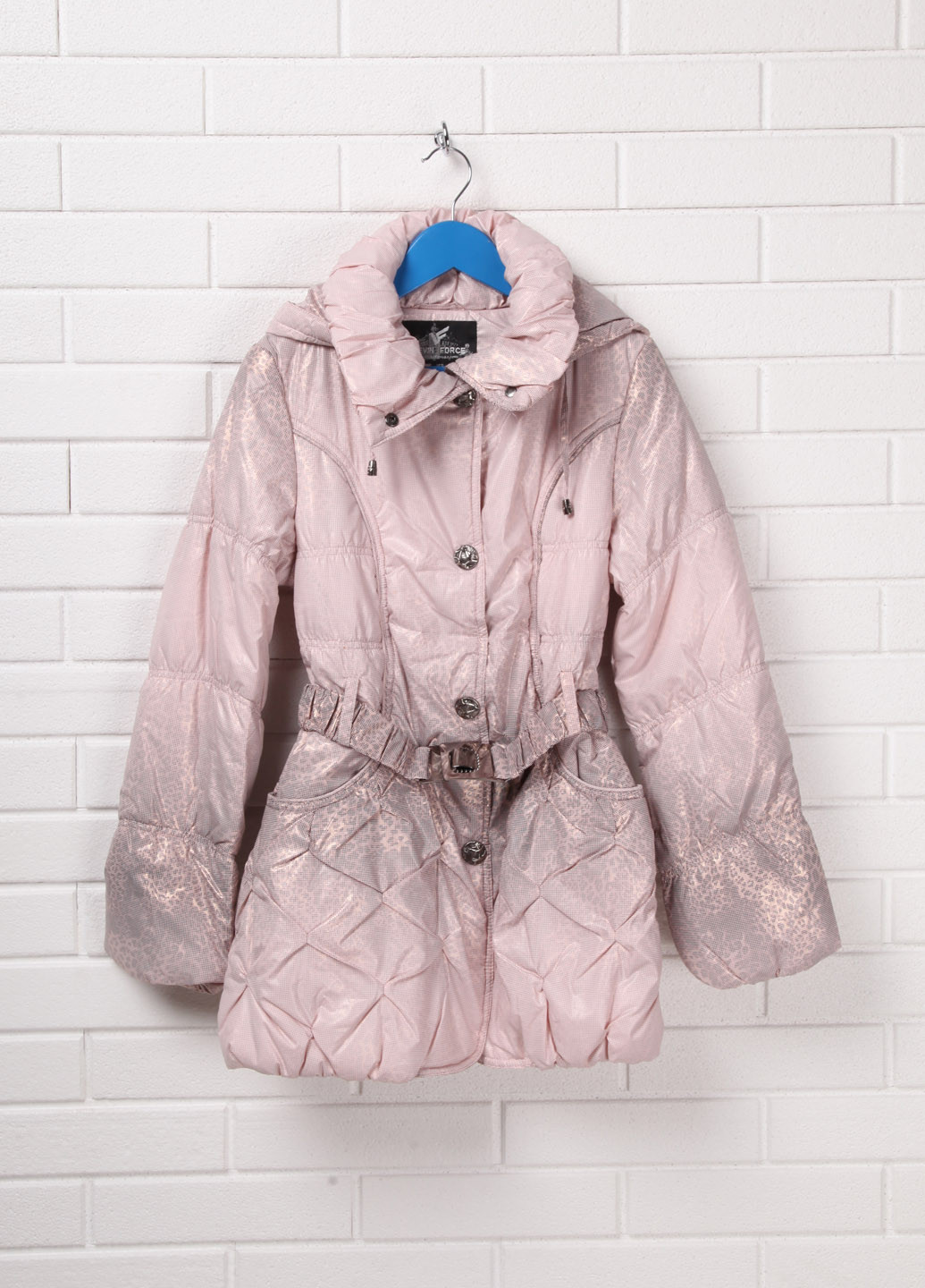 Розовая демисезонная куртка Levin Force