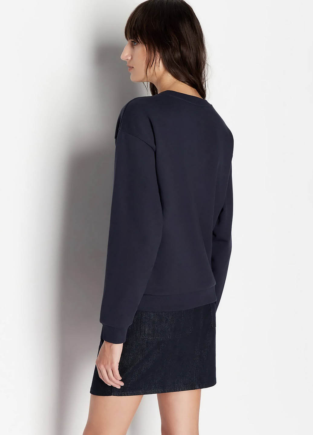 Темно-синий свитшот Armani Exchange однотонный вышивка (365688571)