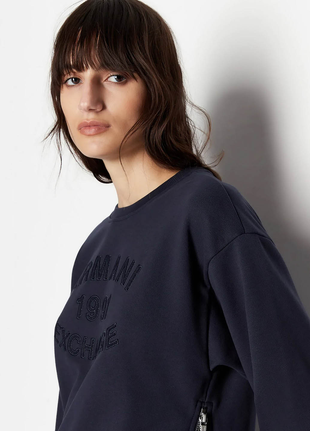 Темно-синий свитшот Armani Exchange однотонный вышивка (365688571)
