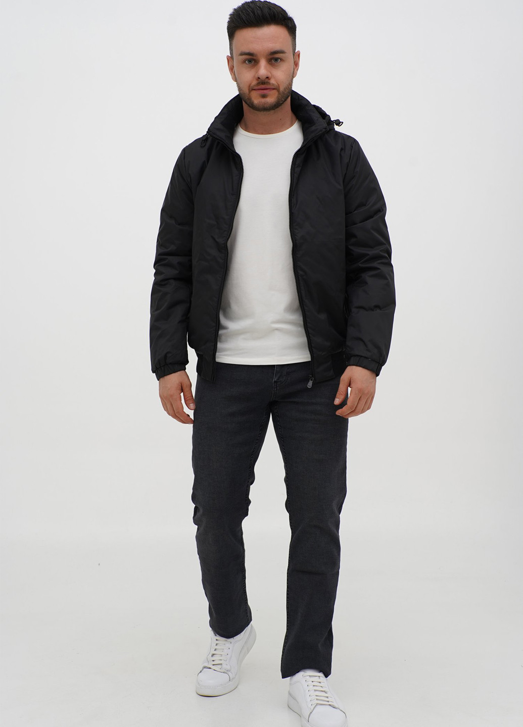 Чорна демісезонна куртка Trend Collection