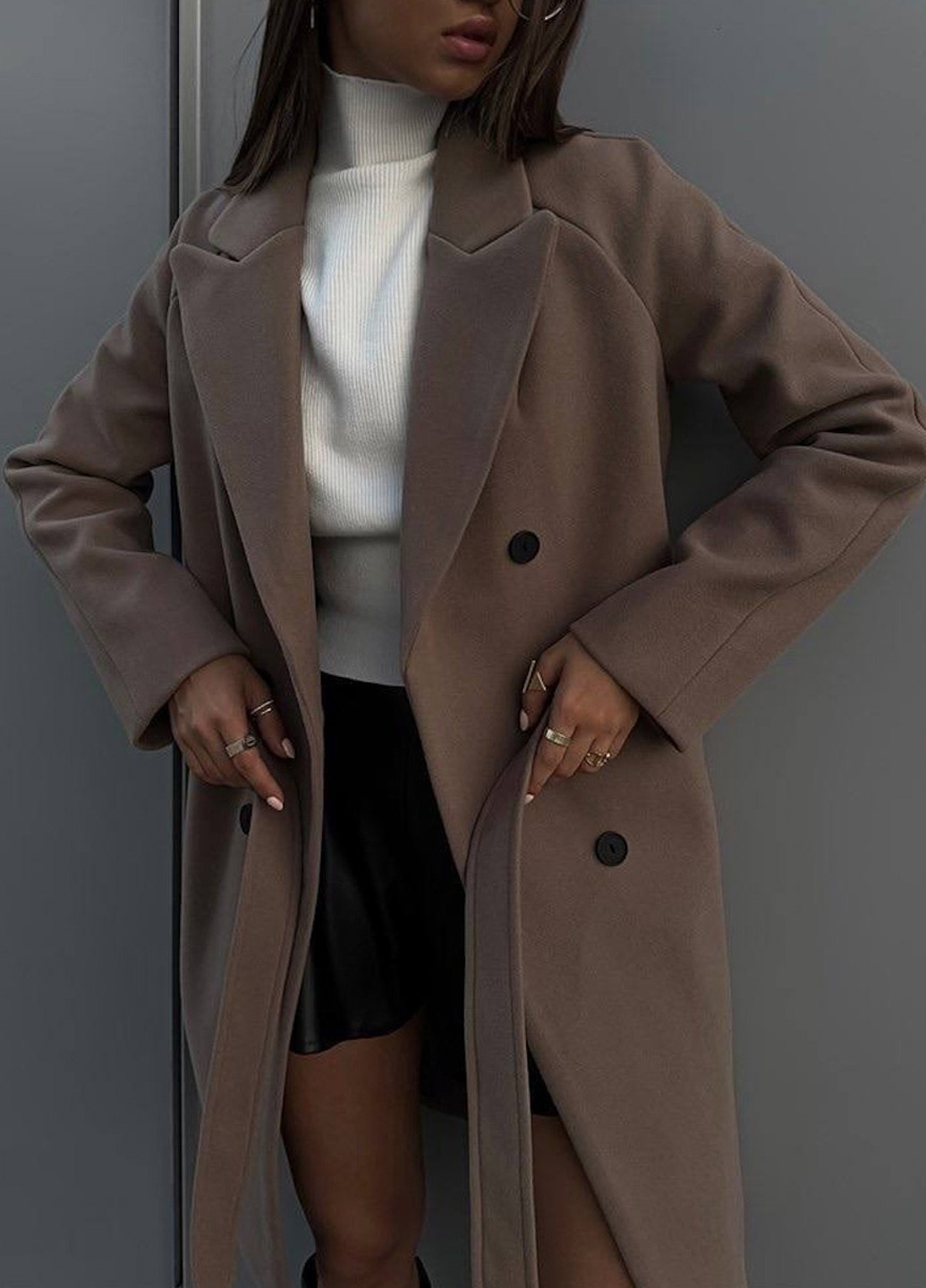 Темно-бежеве демісезонне Пальто двобортне No Brand