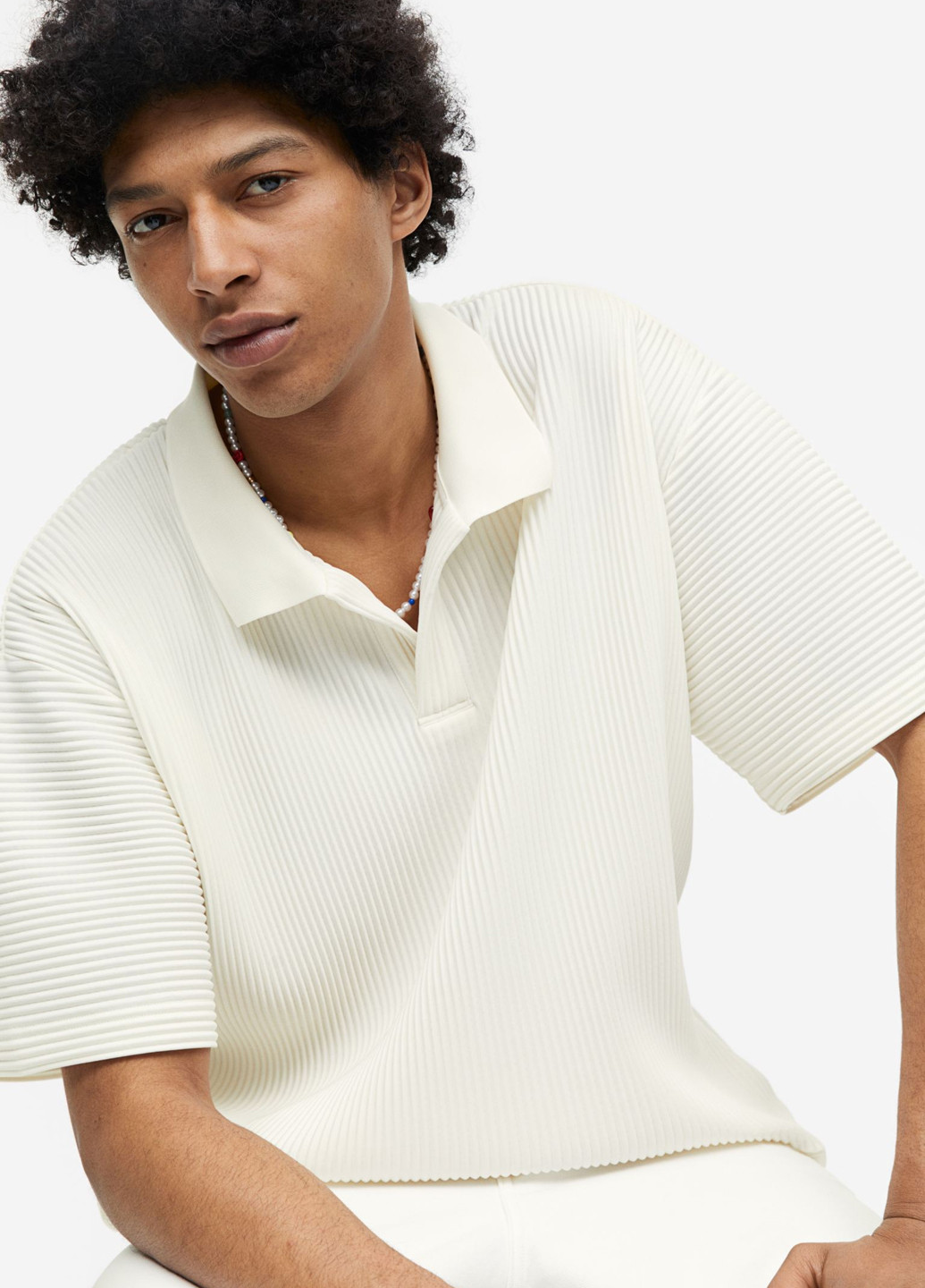 Кремовая футболка-поло для мужчин H&M однотонная