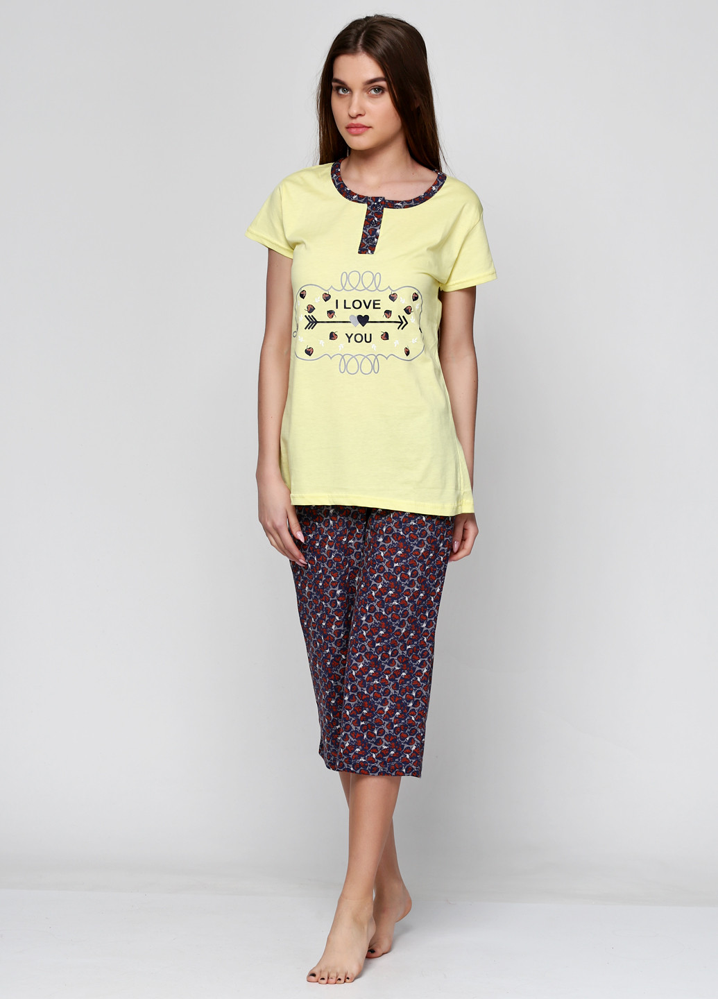 Жовтий демісезонний комплект (футболка, капри) SNC Pijama