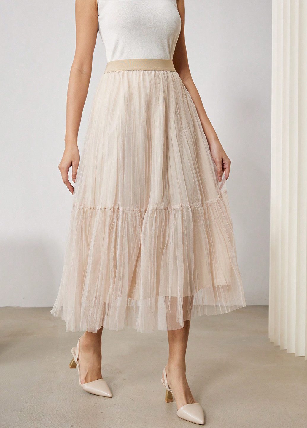 Бежевая кэжуал однотонная юбка SHEIN а-силуэта (трапеция)