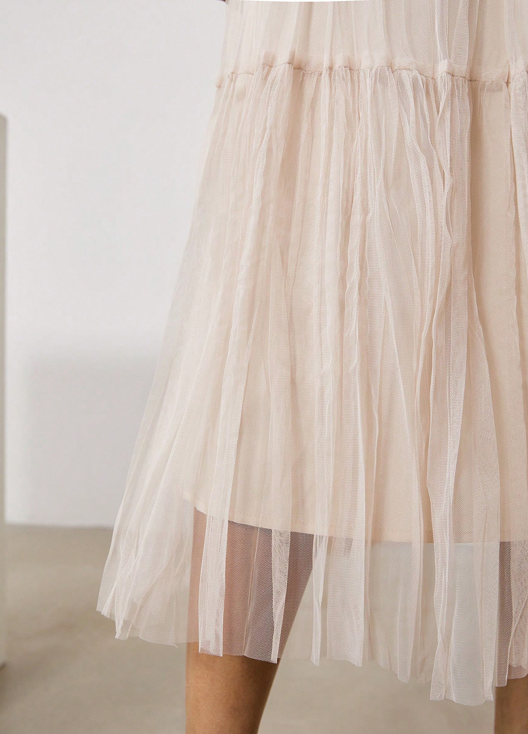 Бежевая кэжуал однотонная юбка SHEIN а-силуэта (трапеция)