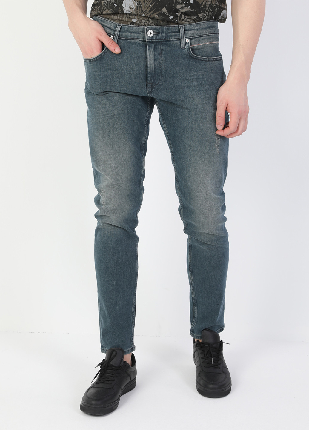 Серо-синие демисезонные слим джинсы 041 DANNY Colin's