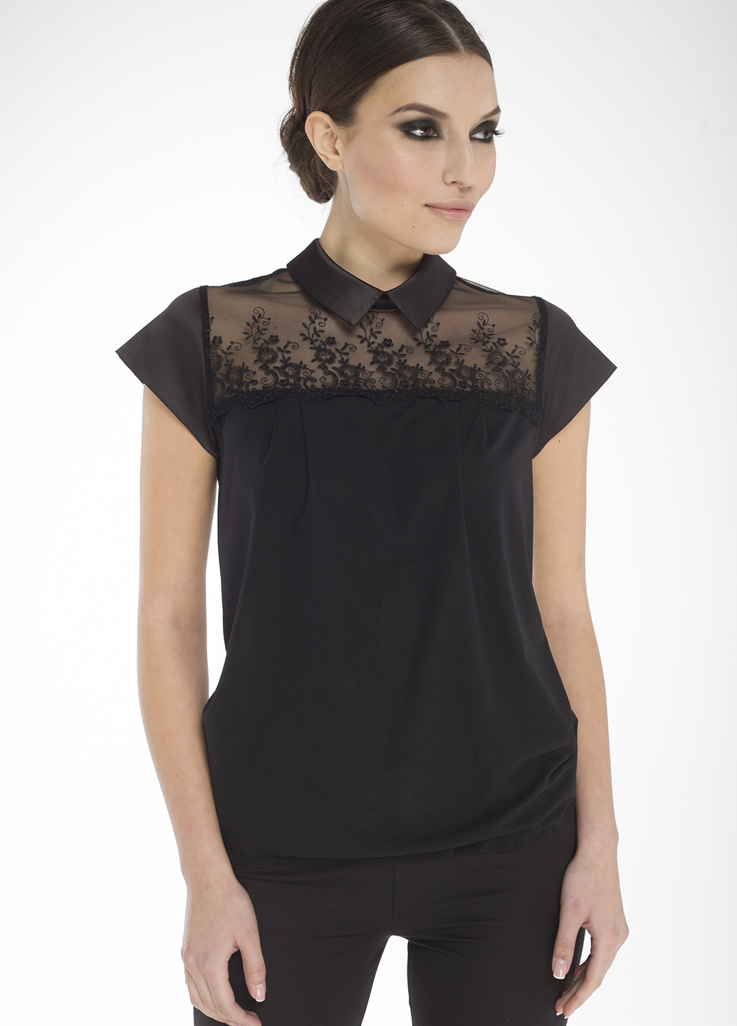 Чорна блуза Arefeva