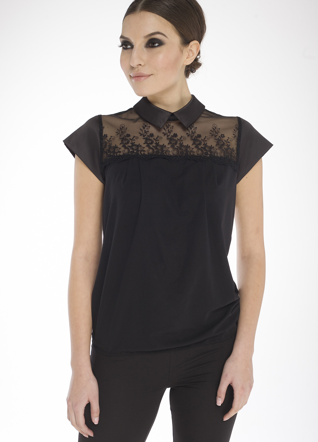 Чорна блуза Arefeva