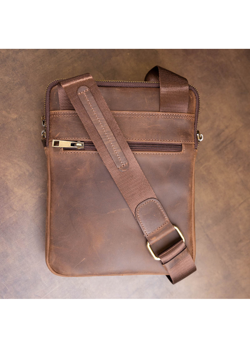 Чоловіча шкіряна сумка 20х26,5х4,5 см Shvigel (252126992)