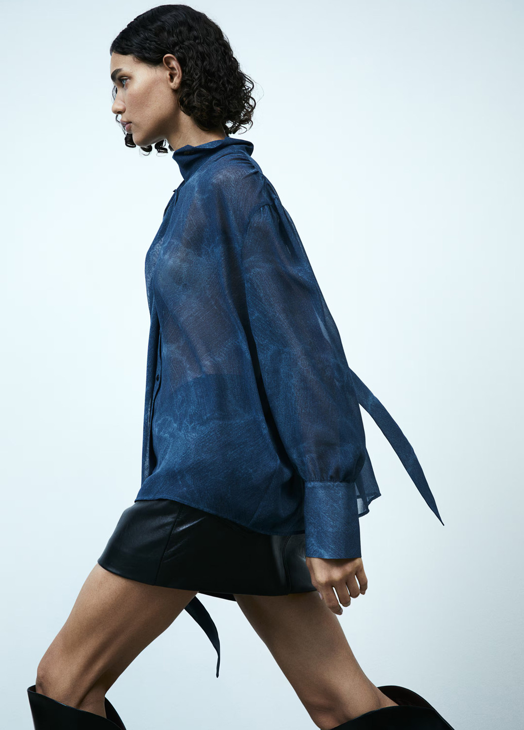 Синяя блуза H&M