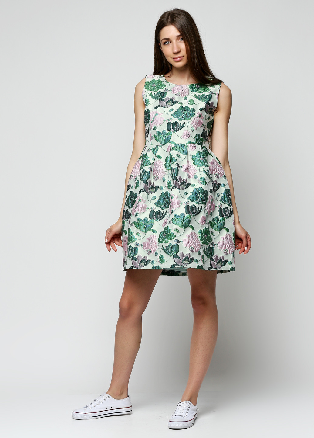 Зеленое коктейльное платье Classic Fashion с цветочным принтом