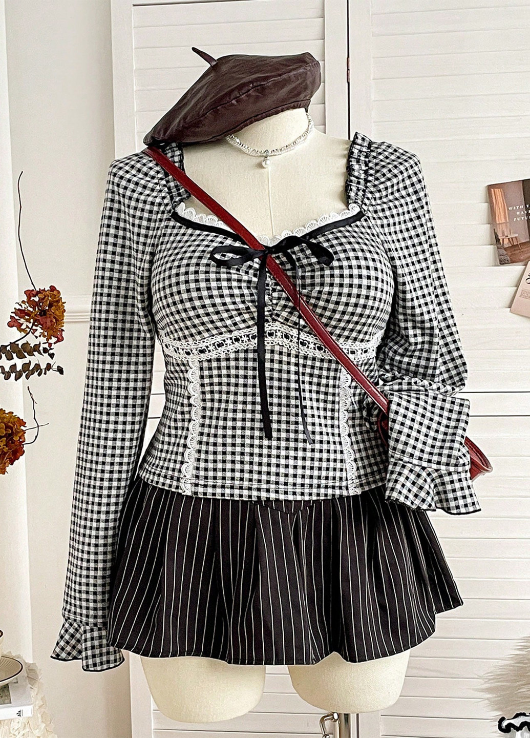 Чорно-біла блуза SHEIN