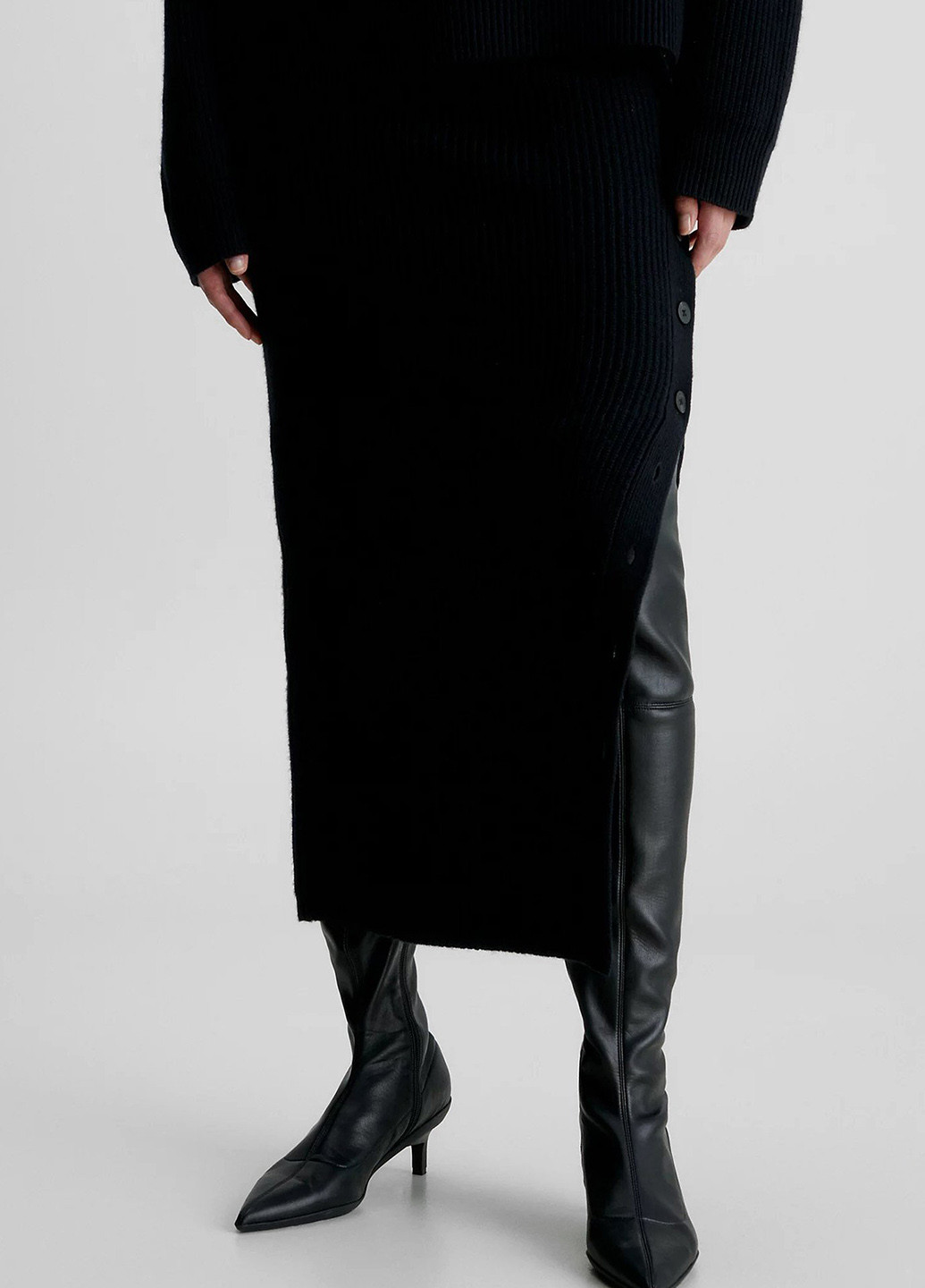 Черная кэжуал однотонная юбка Calvin Klein карандаш