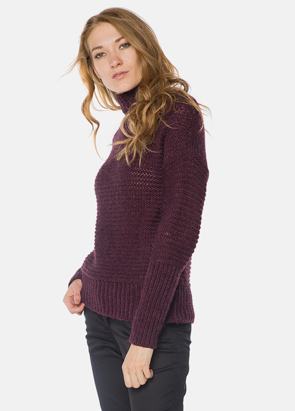 Сливовый демисезонный свитер MR 520