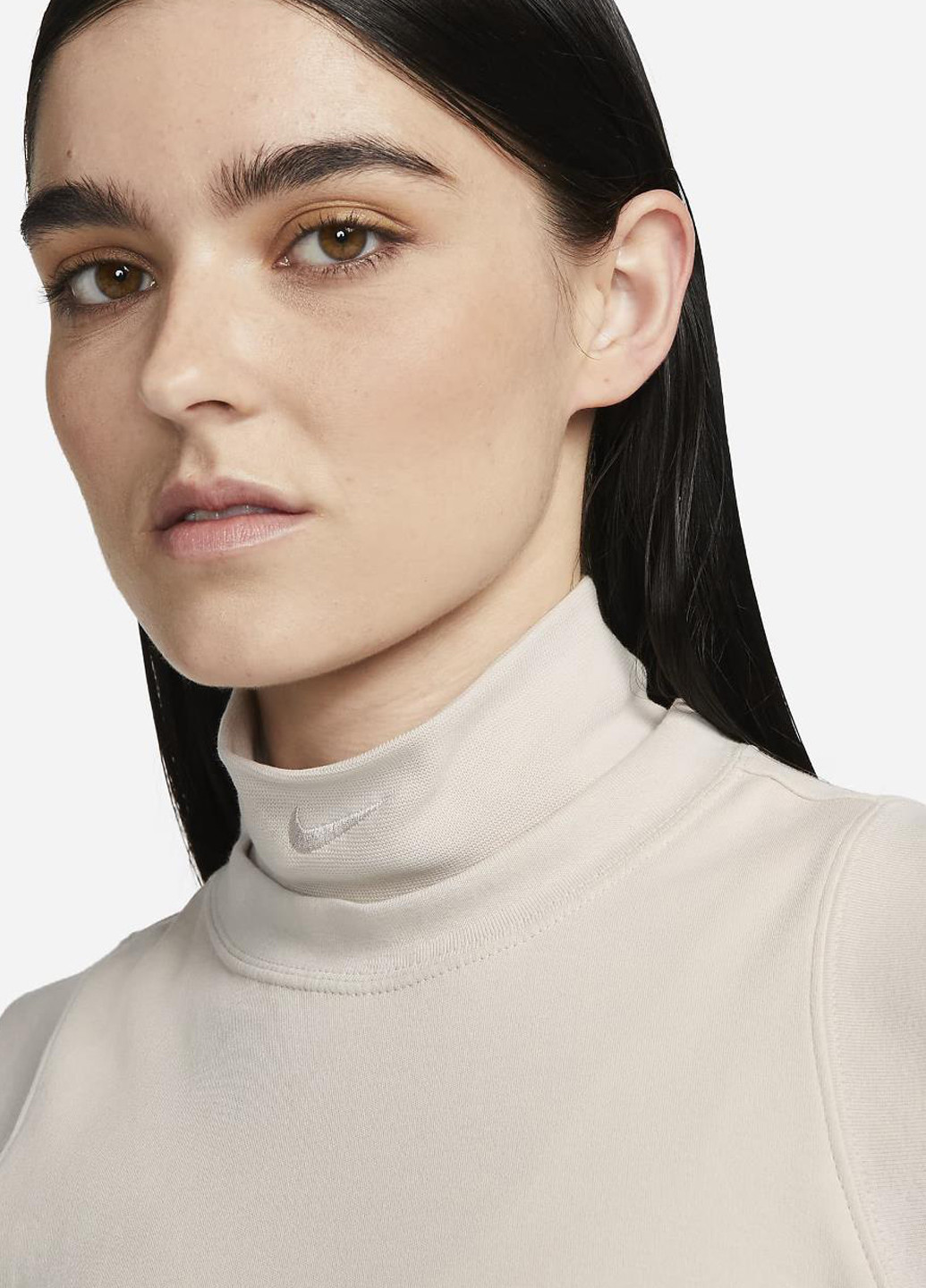 Топ FB8343-104 Nike Sportswear Collection Mock-Neck Cropped Tank Top (319358957)