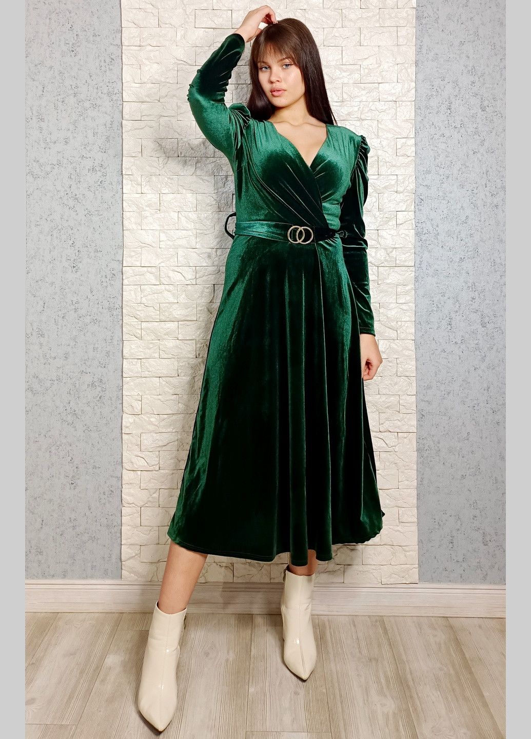 Зеленое кэжуал платье а-силуэт di classe однотонное