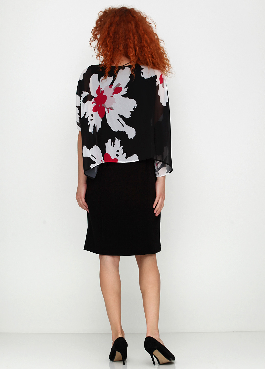 Черное кэжуал платье на подкладе BRANDTEX CLASSIC с цветочным принтом