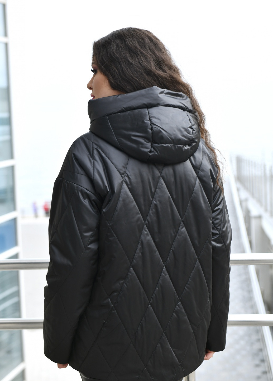 Черная демисезонная женская демисезонная куртка серая 10922 Visdeer