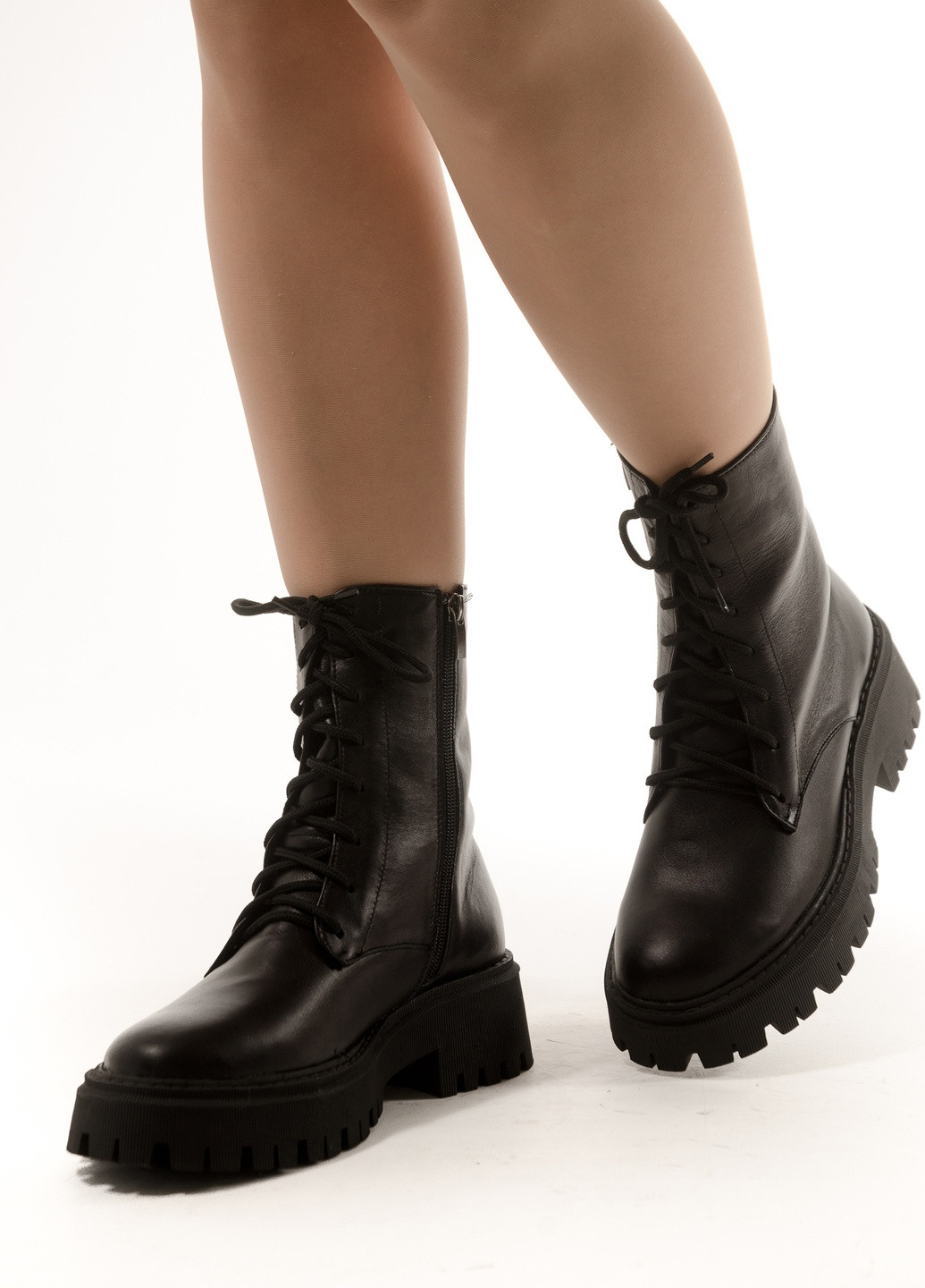 Черевики жіночі шкіряні чорні на шнурівці INNOE ботинки (255270615)