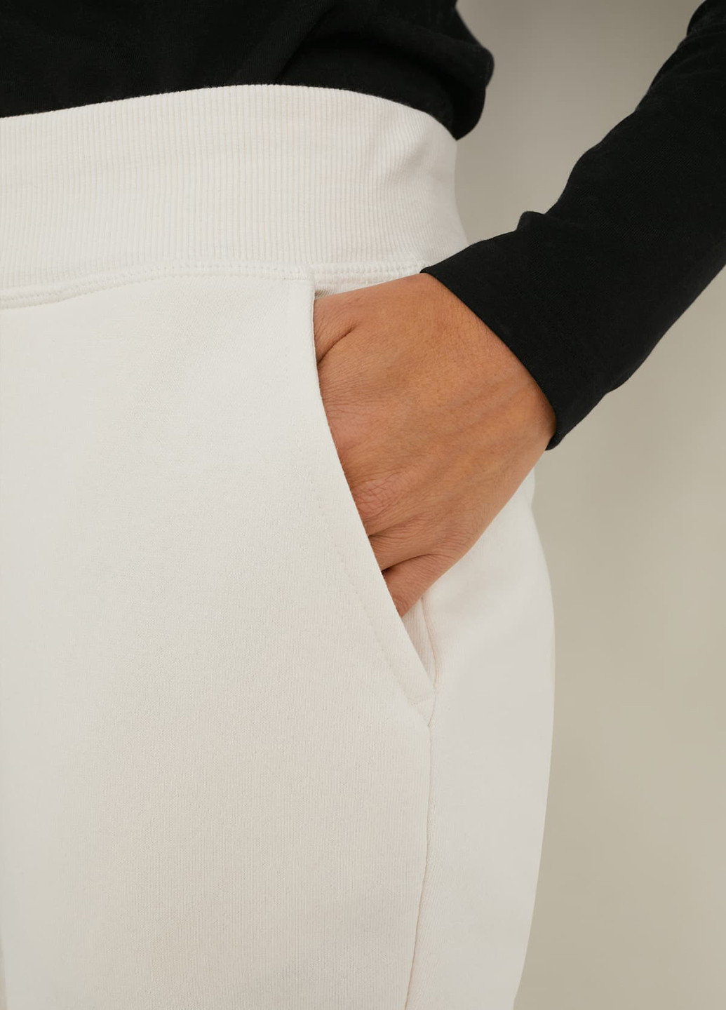 Белые спортивные демисезонные джоггеры брюки C&A