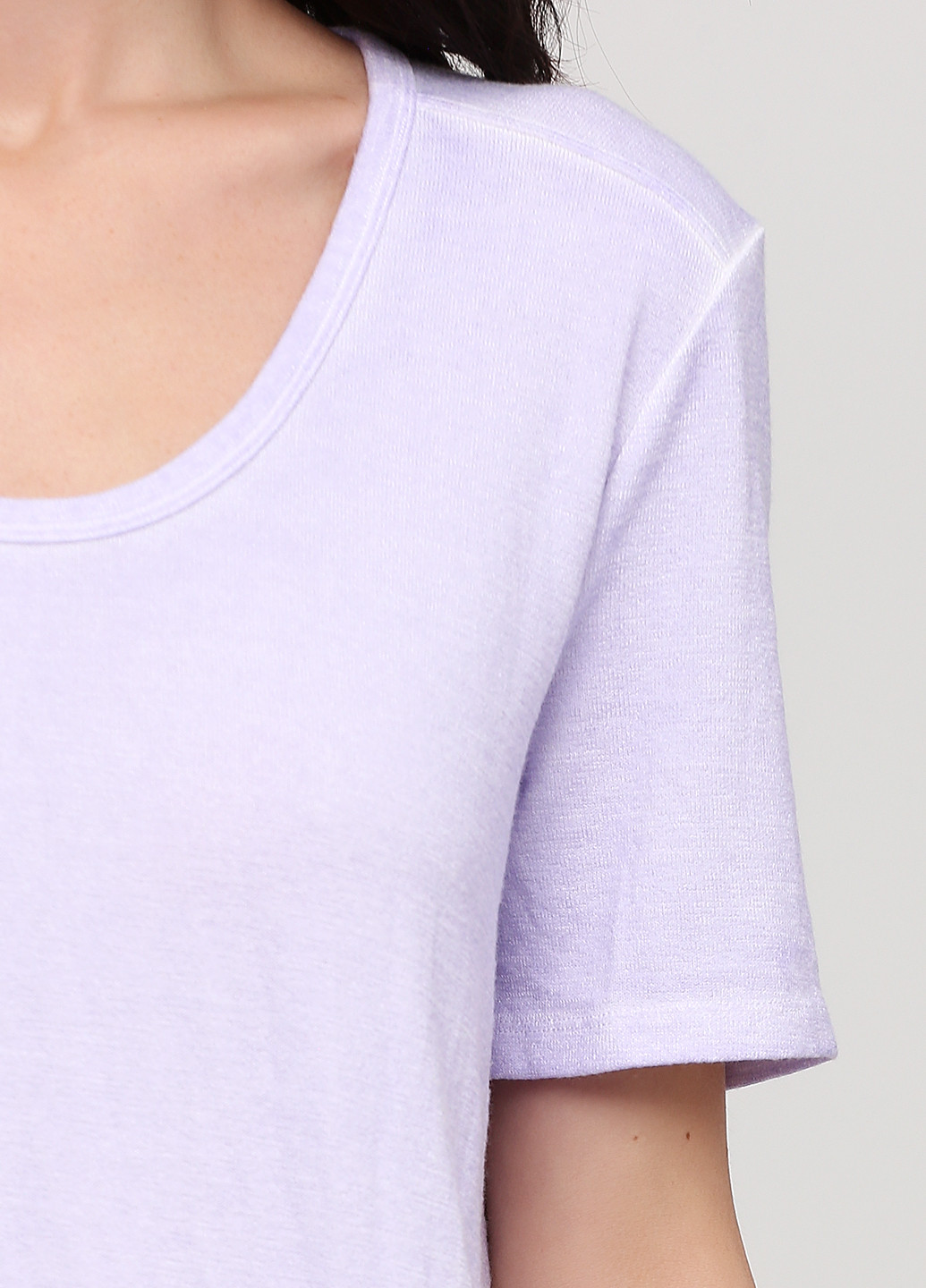Светло-фиолетовая летняя футболка Gap