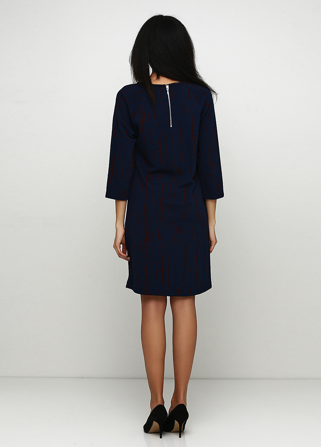 Синее кэжуал платье Brandtex Collection с абстрактным узором