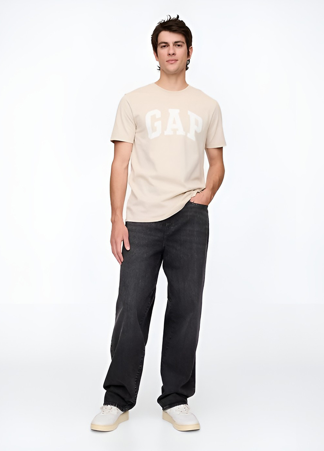 Бежева футболка Gap