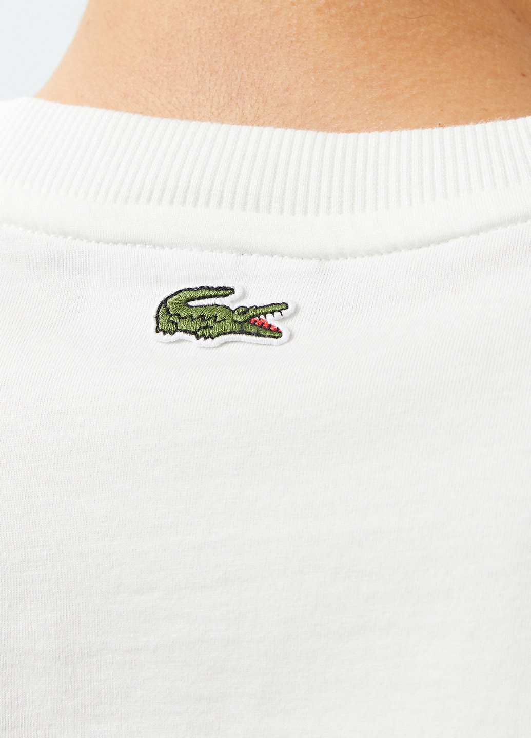 Белая футболка Lacoste
