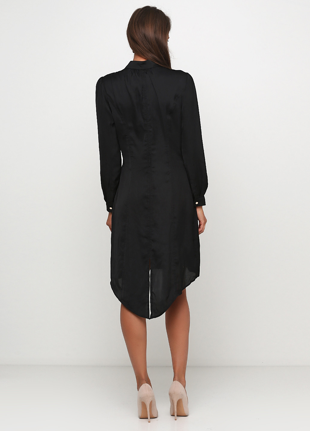 Черное кэжуал платье рубашка Damsel in a Dress однотонное