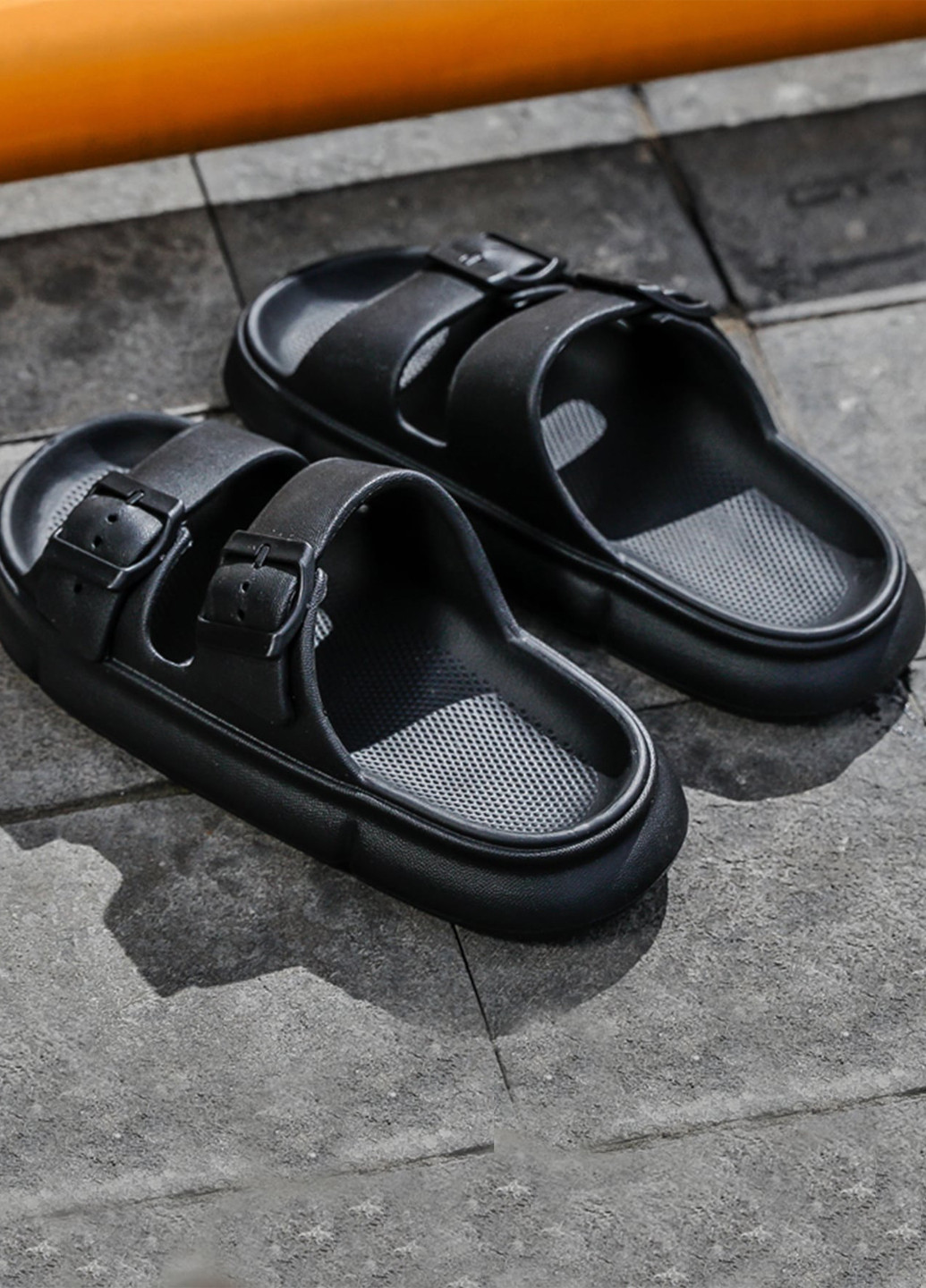 Черные кэжуал шлепанцы SHEIN