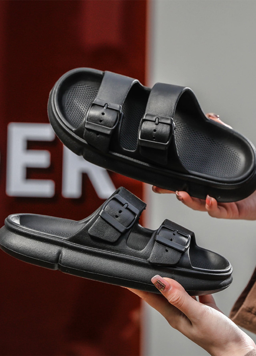 Черные кэжуал шлепанцы SHEIN