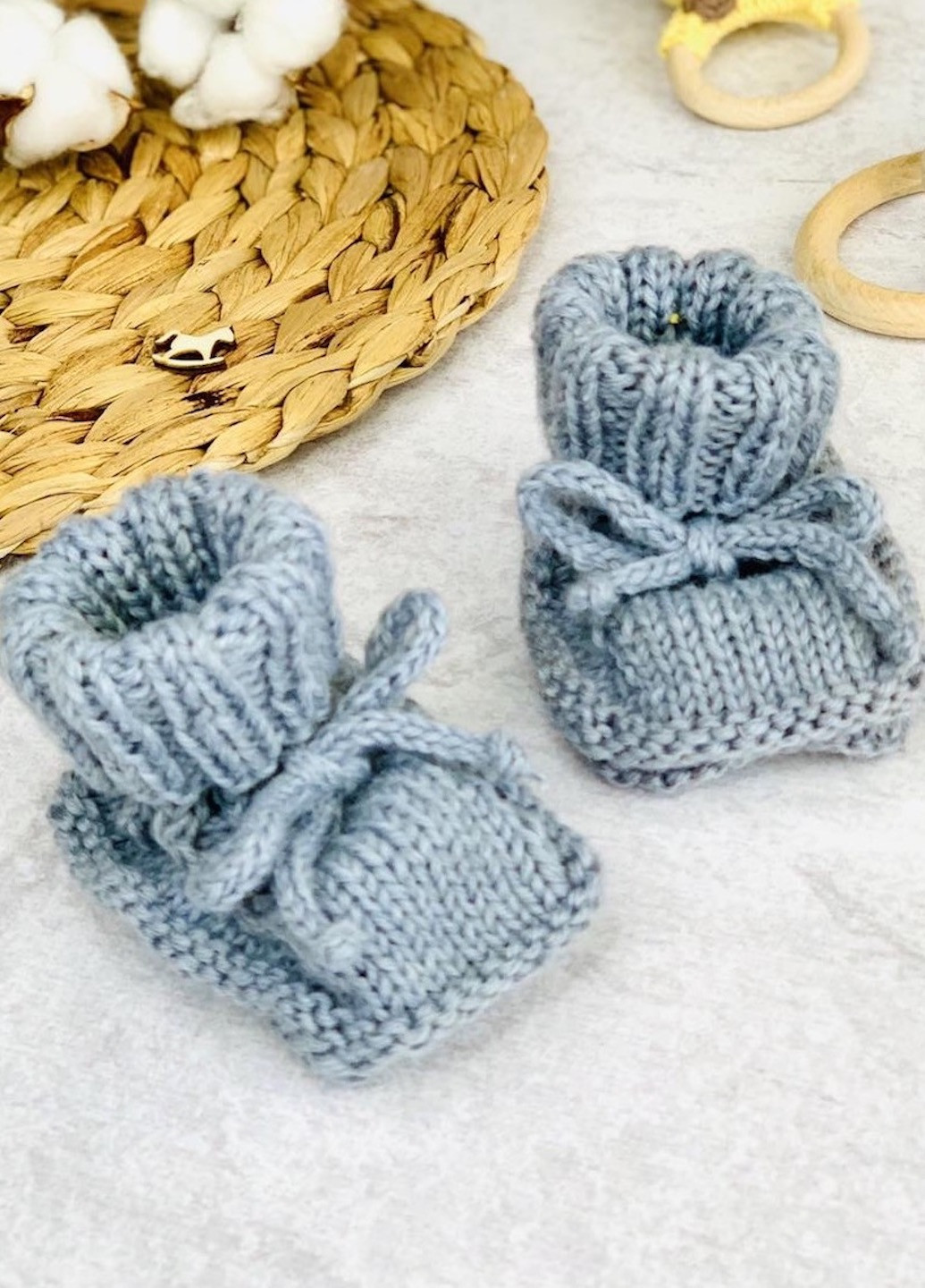 В'язані носочки пінетки на зав'язках для немовлят розмір 0-6 місяців, 11 см Lukoshkino (252906824)