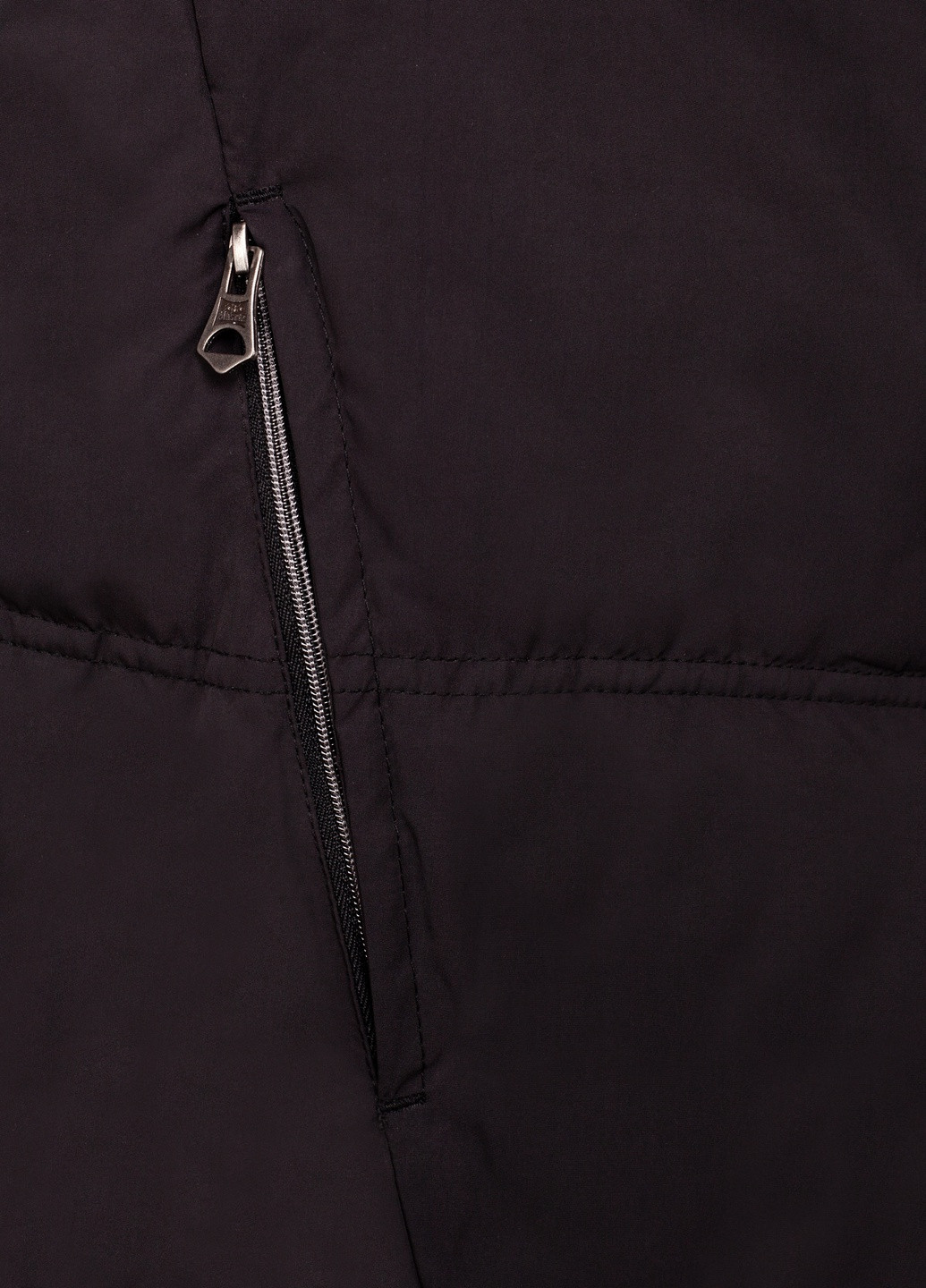 Черная демисезонная куртка Dreimaster