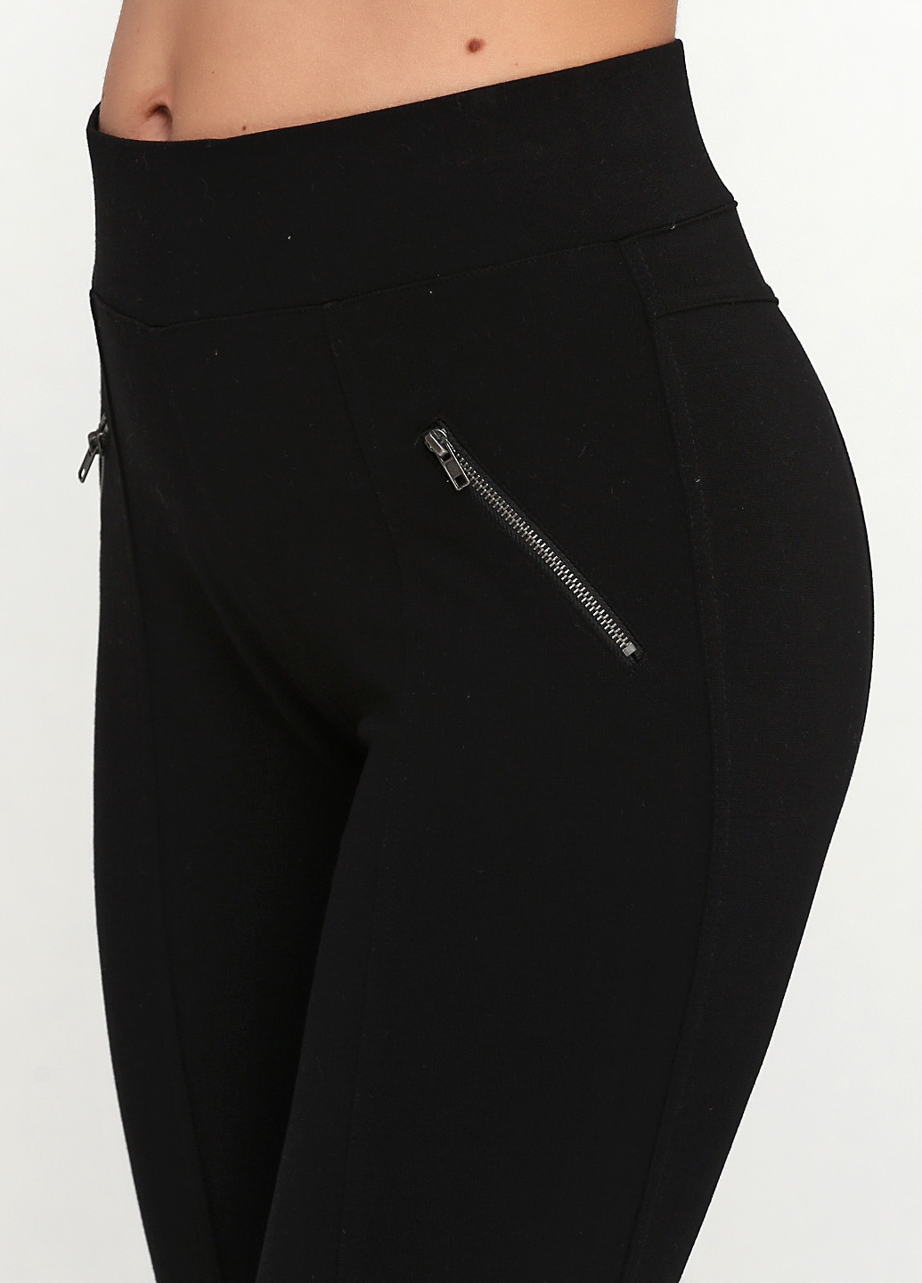 Черные кэжуал демисезонные брюки Intown