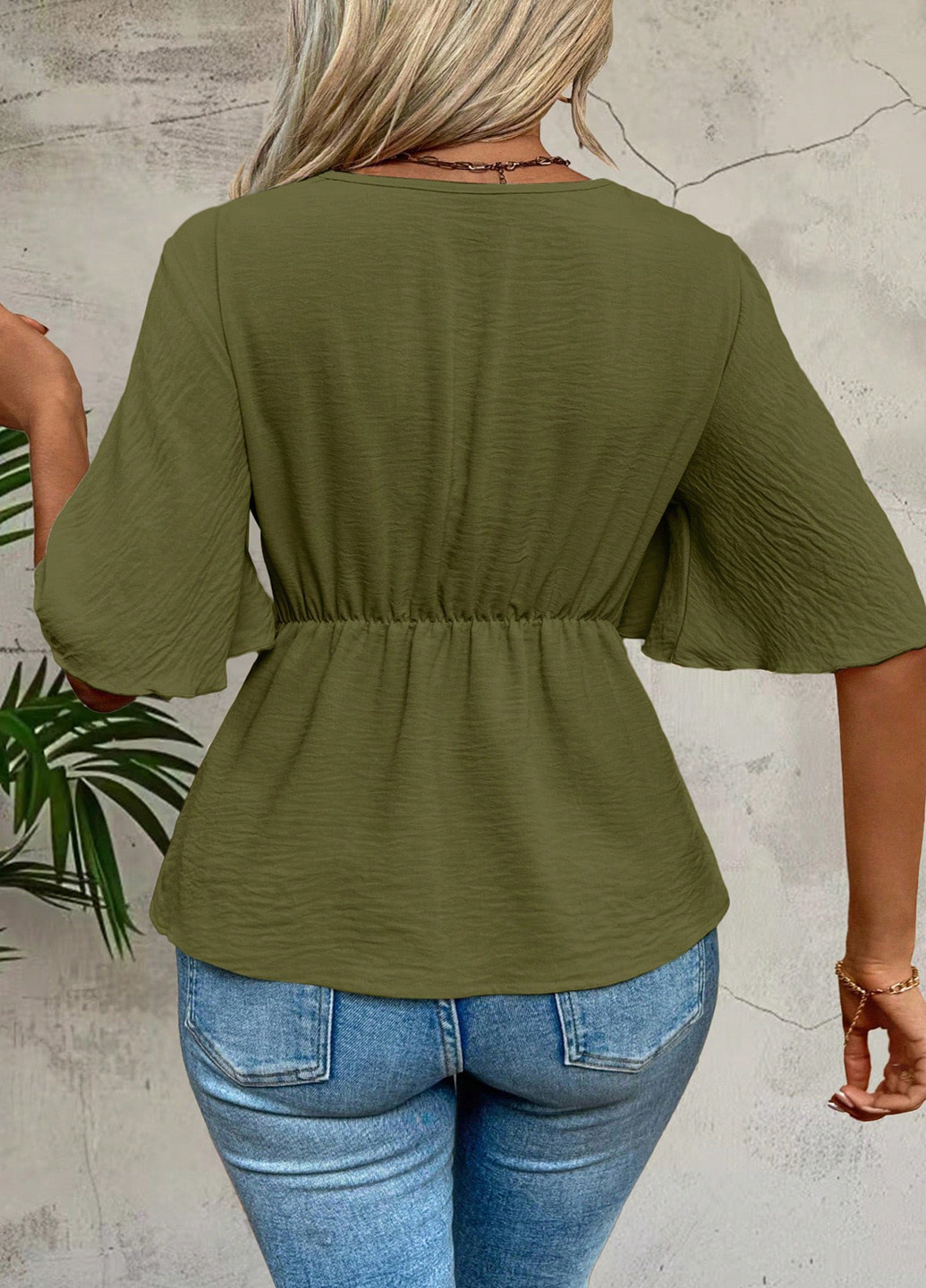 Хакі блуза з баскою SHEIN