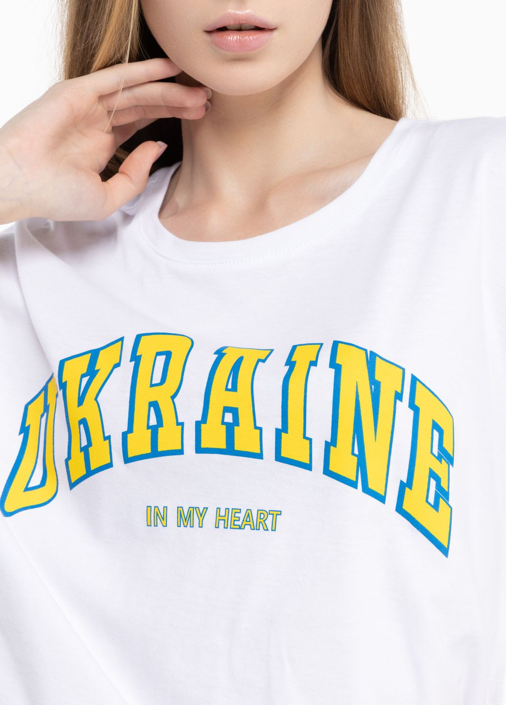 Белая летняя футболка "ukraine in my heart" On mee