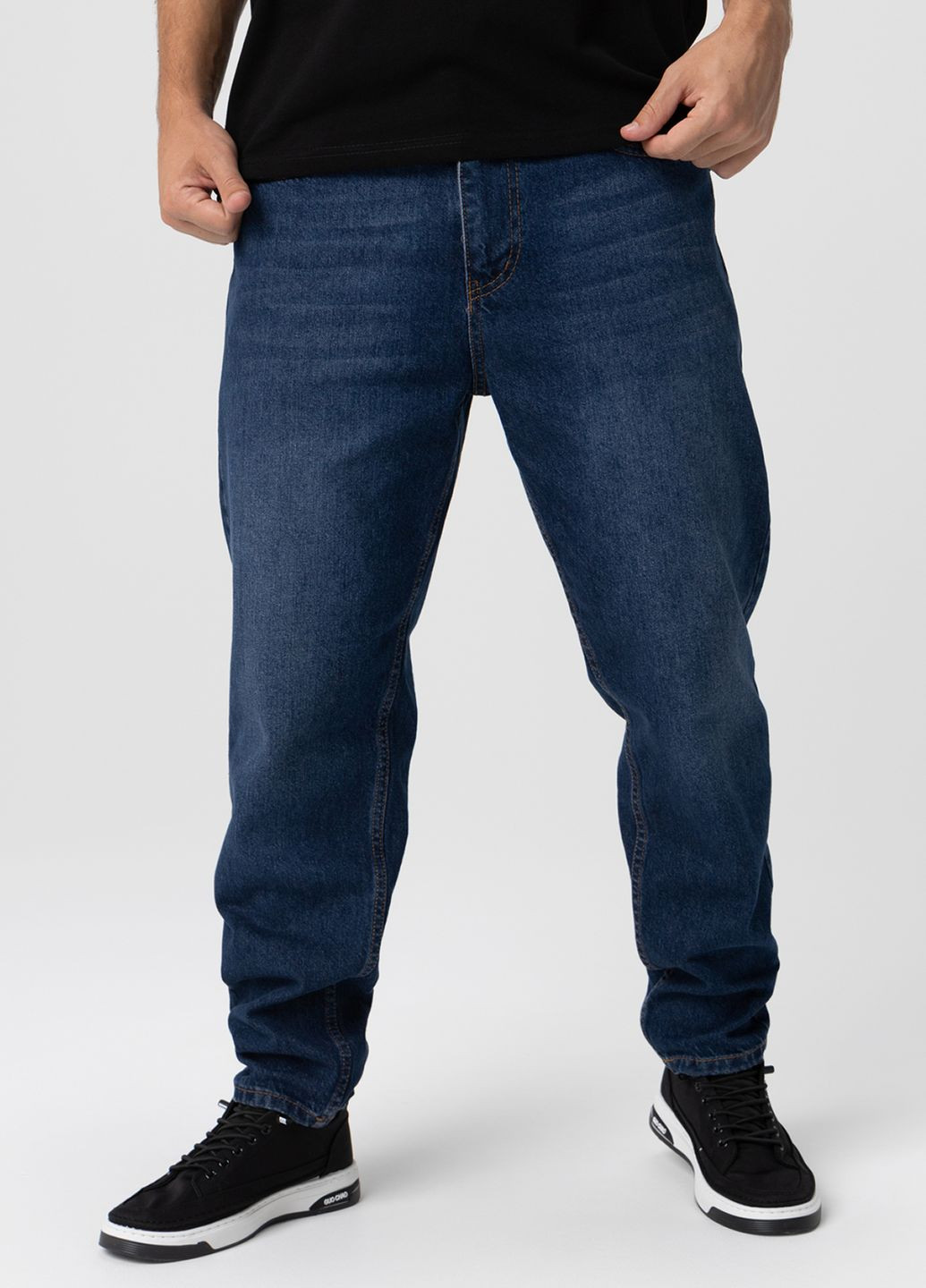 Темно-синие демисезонные джинсы mom fit Figo